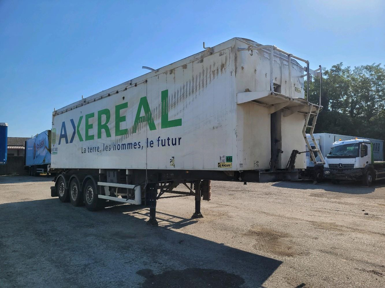 SAMRO ST3310 3 ESSIEUX - Кипер полуприколка: слика 2 SAMRO ST3310 3 ESSIEUX - Кипер полуприколка: слика 2