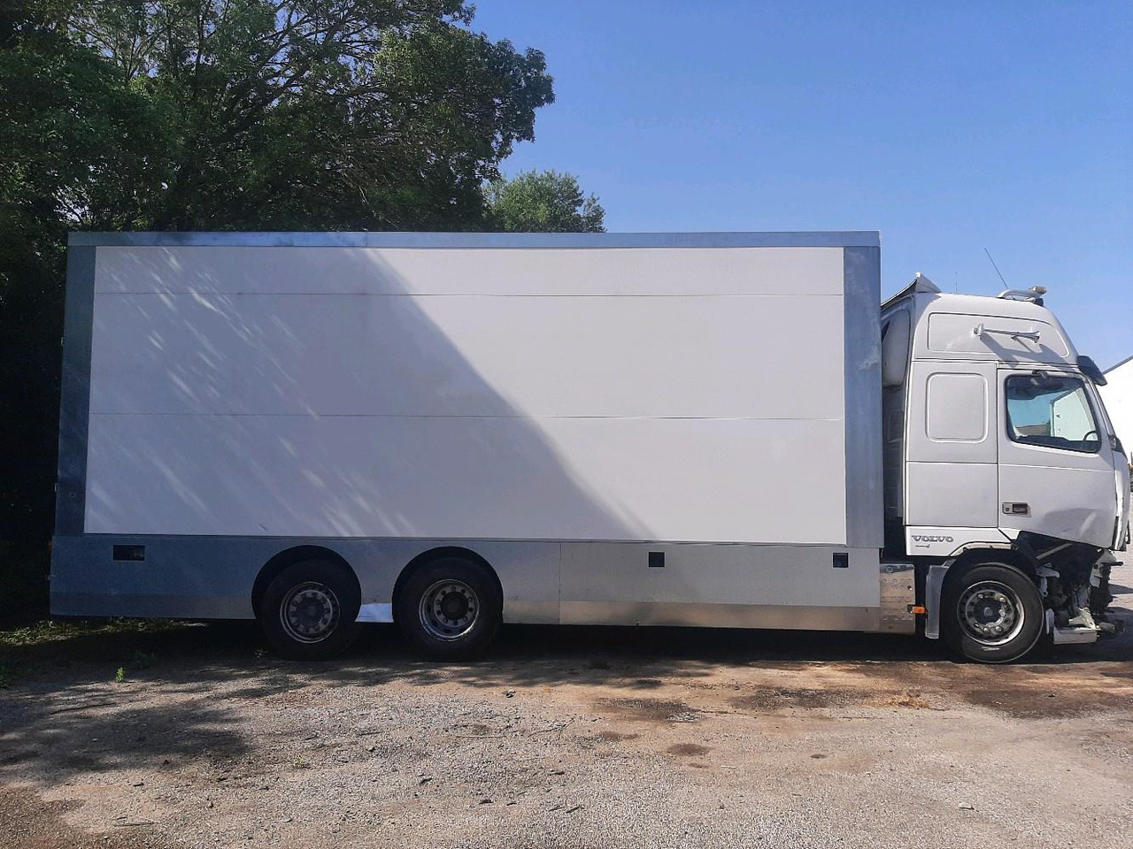 VOLVO FH 480 PORTEUR - Камион сандучар: слика 3 VOLVO FH 480 PORTEUR - Камион сандучар: слика 3