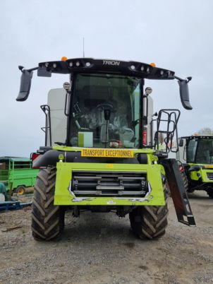 Claas TRION 530 - Комбајн: слика 2 Claas TRION 530 - Комбајн: слика 2