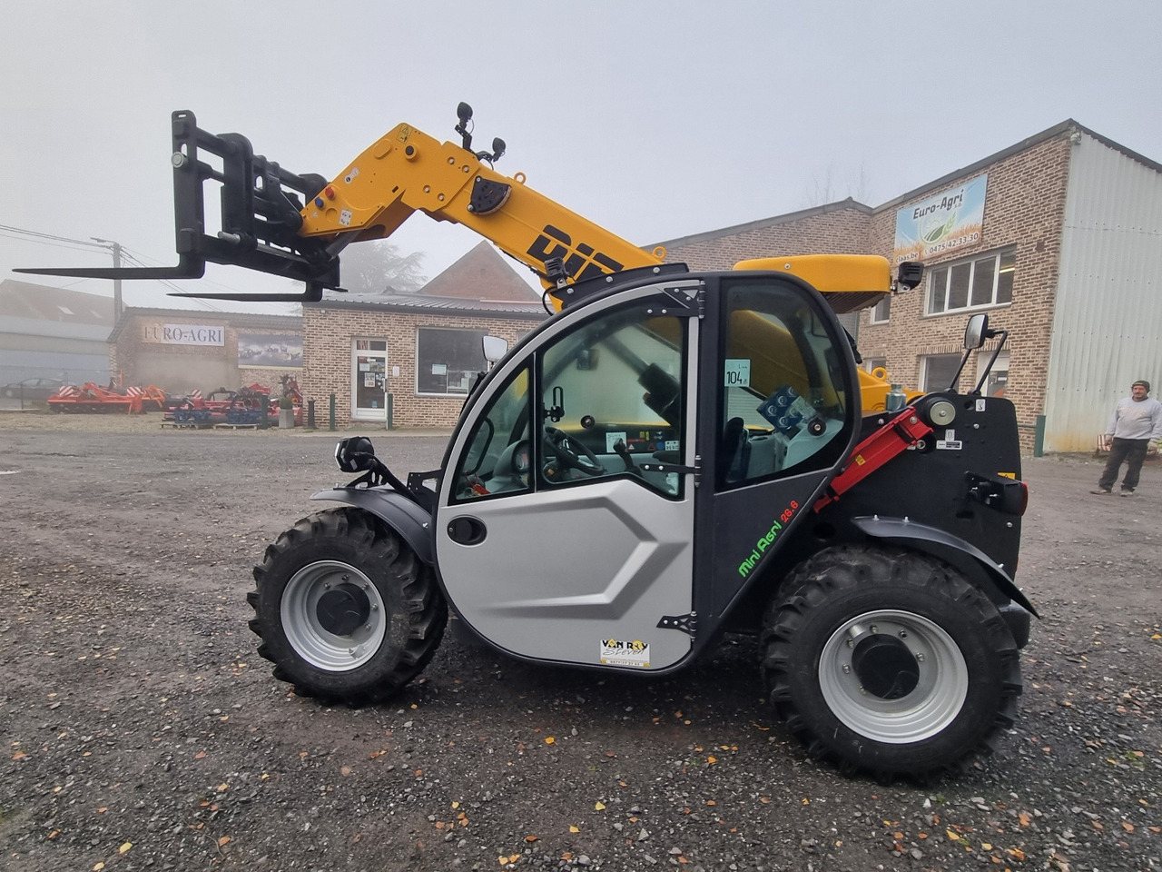 DIECI MINI AGRI 26.6 - Телескопски ракувач: слика 3 DIECI MINI AGRI 26.6 - Телескопски ракувач: слика 3