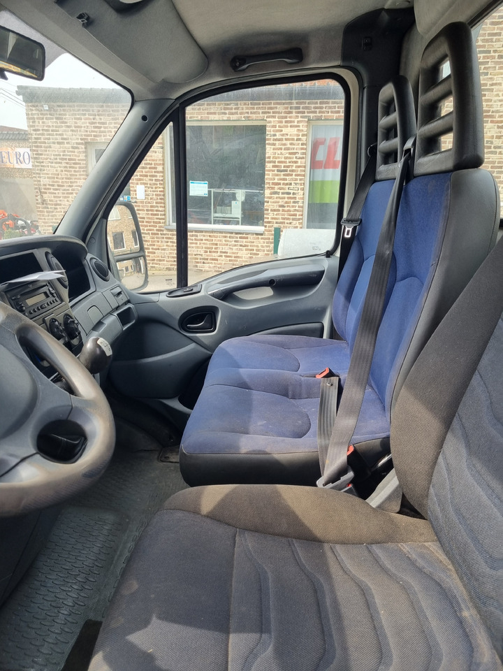 IVECO DAILY 35C18 - Камион влекач: слика 5 IVECO DAILY 35C18 - Камион влекач: слика 5