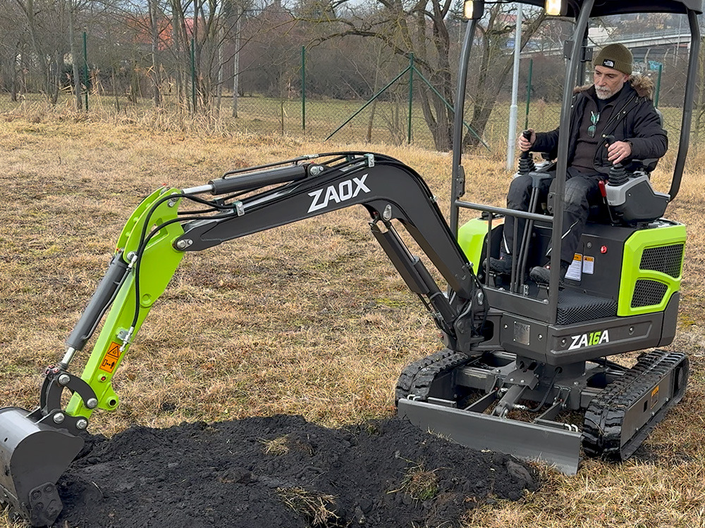 Нов Мини багер ZAOX ZA16A: слика 24