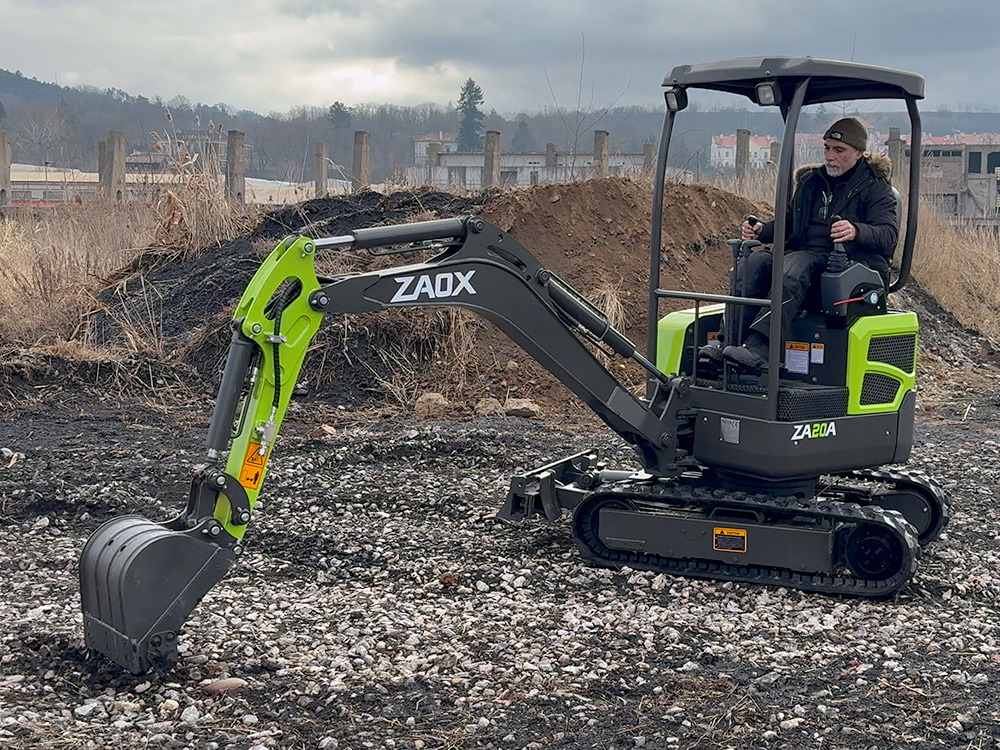 ZAOX ZA20A - Мини багер: слика 1 ZAOX ZA20A - Мини багер: слика 1