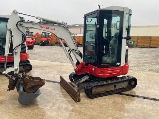 Takeuchi TB 23 R - Мини багер: слика 5 Takeuchi TB 23 R - Мини багер: слика 5
