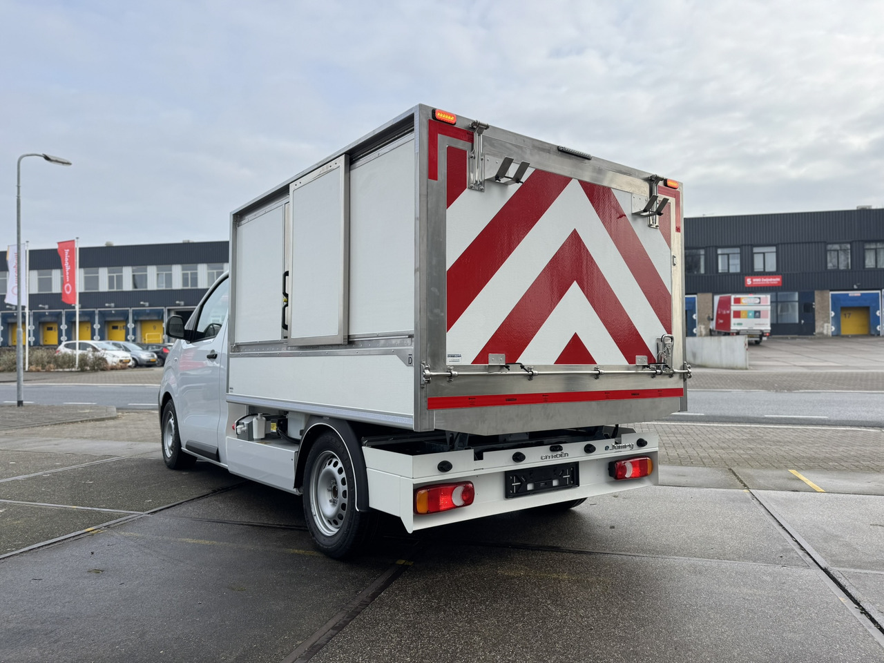 Citroen E-Jumpy veegvuil zijbelader seitenlader mullfahrzeug - Комби кипер, Електрично комбе: слика 4 Citroen E-Jumpy veegvuil zijbelader seitenlader mullfahrzeug - Комби кипер, Електрично комбе: слика 4