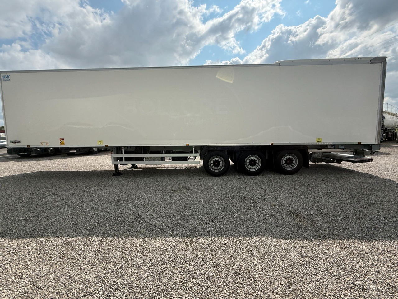 Chereau THERMO KING SLXe DIESEL/ELECTRIC SAF - Полуприколка ладилник: слика 5 Chereau THERMO KING SLXe DIESEL/ELECTRIC SAF - Полуприколка ладилник: слика 5