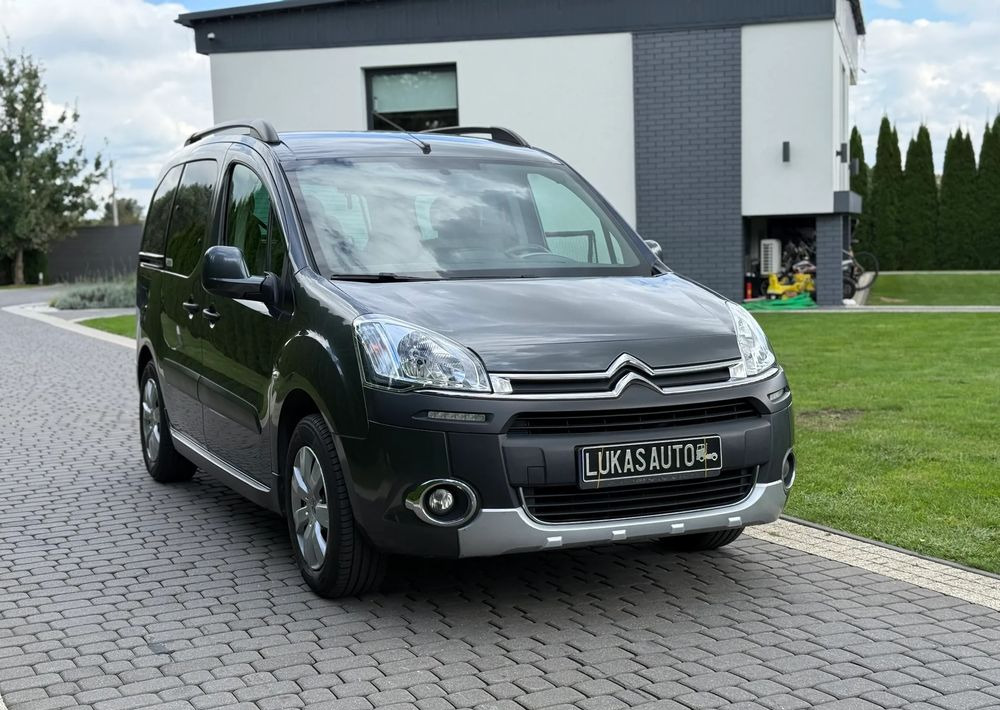 Citroën Berlingo 1.6 HDi XTR - Автомобил: слика 3 Citroën Berlingo 1.6 HDi XTR - Автомобил: слика 3