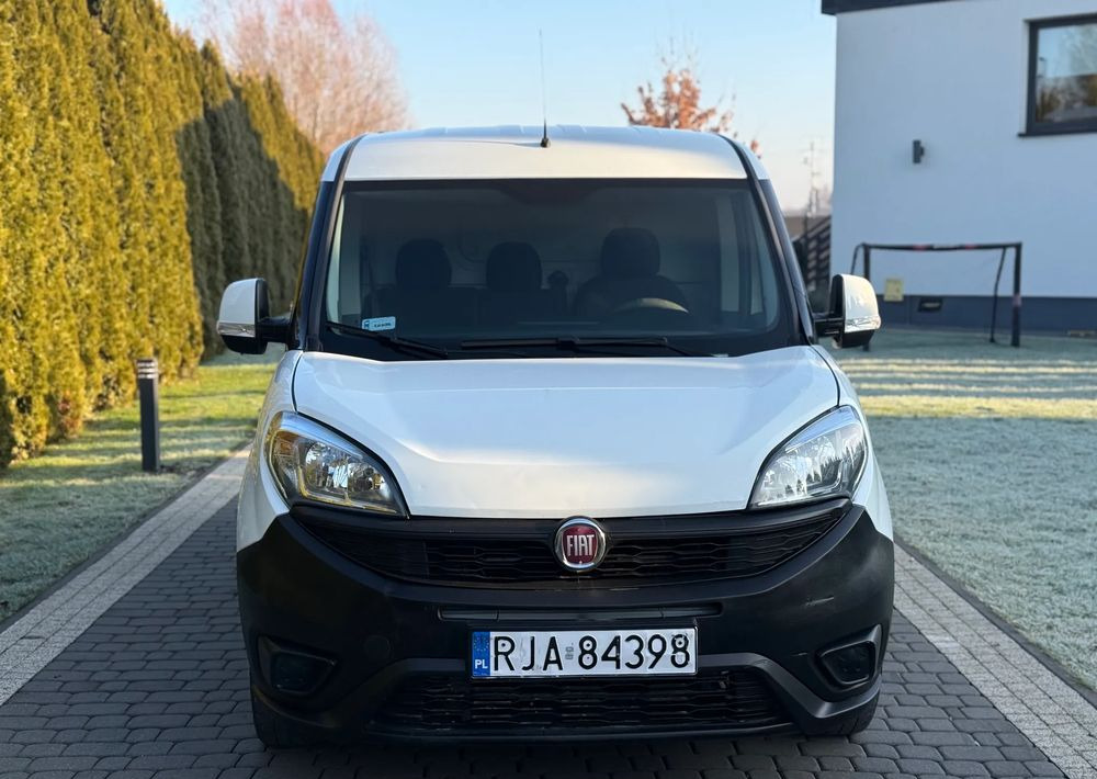 Fiat DOBLO MAXI PIERWSZY WŁAŚCICIEL SALON PL - Товарно комбе: слика 2 Fiat DOBLO MAXI PIERWSZY WŁAŚCICIEL SALON PL - Товарно комбе: слика 2