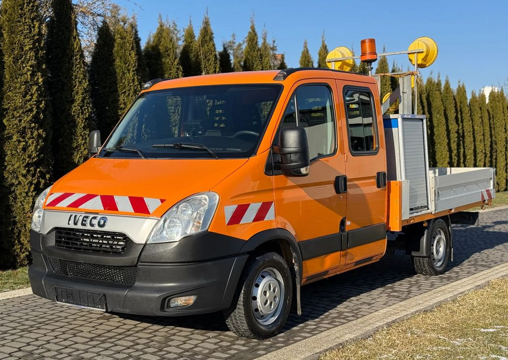 Iveco DAILY 35S13 - Комбе со церада: слика 1 Iveco DAILY 35S13 - Комбе со церада: слика 1