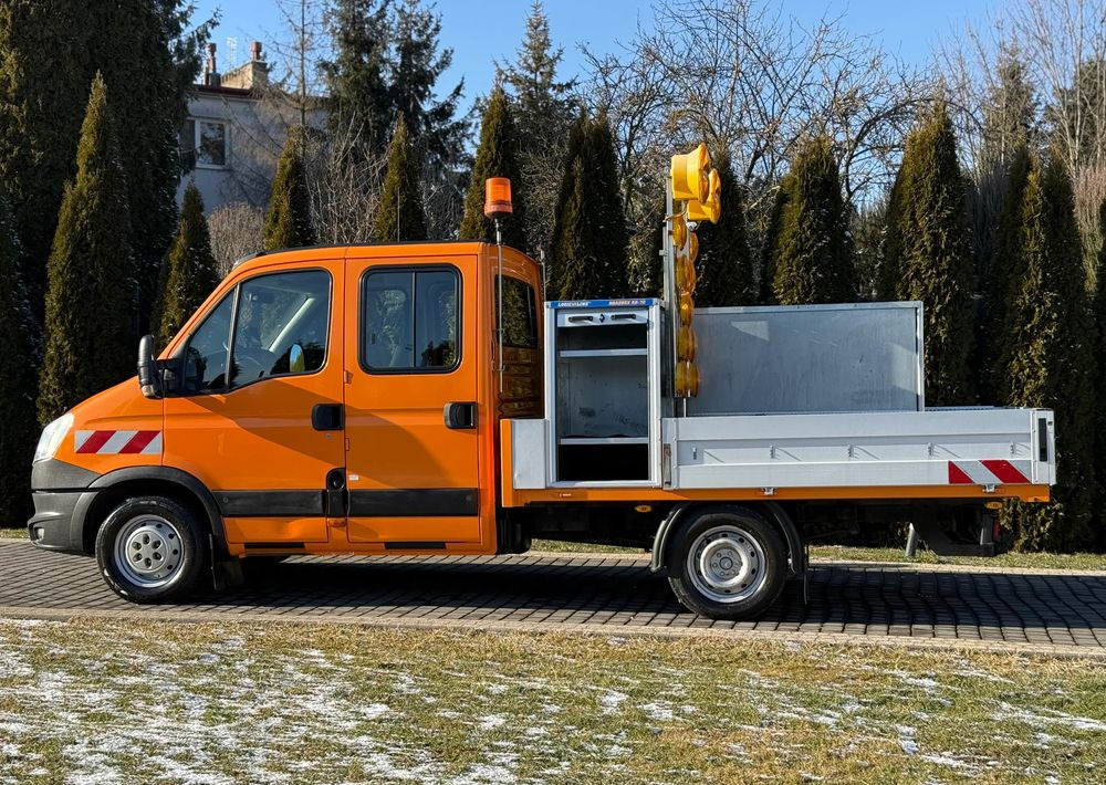 Iveco DAILY 35S13 - Комбе со церада: слика 4 Iveco DAILY 35S13 - Комбе со церада: слика 4