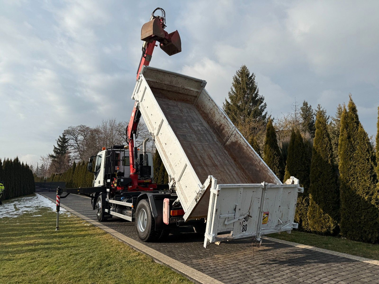 Iveco STRALIS 330 / 4x2/ TIPPER /FASSI F135 - Кипер, Камион со кран: слика 5 Iveco STRALIS 330 / 4x2/ TIPPER /FASSI F135 - Кипер, Камион со кран: слика 5
