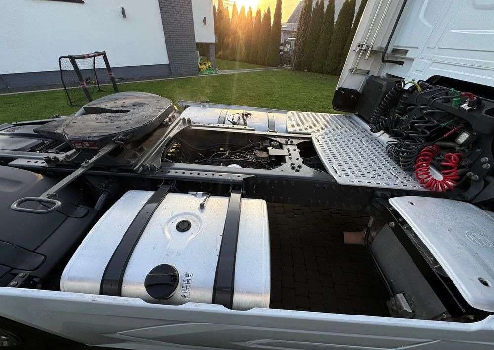 DAF XF 530 RETARDER PARK COOL - Камион влекач: слика 5 DAF XF 530 RETARDER PARK COOL - Камион влекач: слика 5