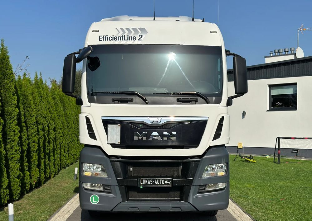 MAN TGX 18.440 HYDRAULIKA - Камион влекач: слика 2 MAN TGX 18.440 HYDRAULIKA - Камион влекач: слика 2
