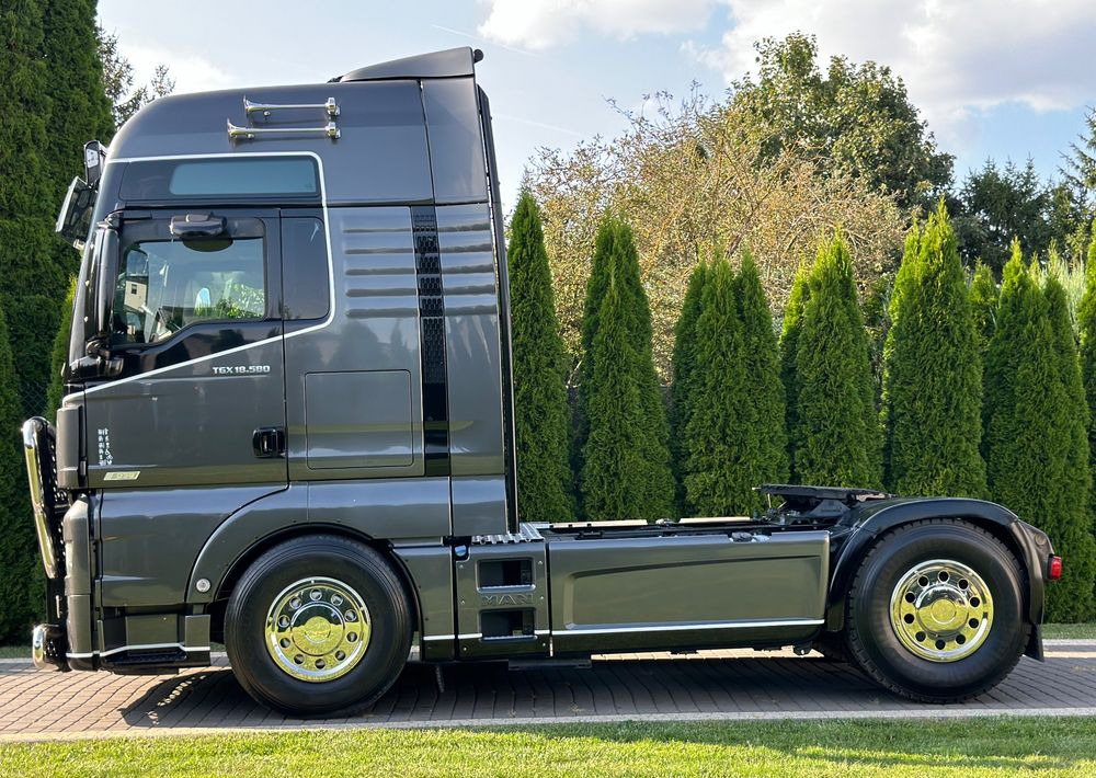 MAN TGX 18.580 D38 XXL RETARDER - Камион влекач: слика 4 MAN TGX 18.580 D38 XXL RETARDER - Камион влекач: слика 4