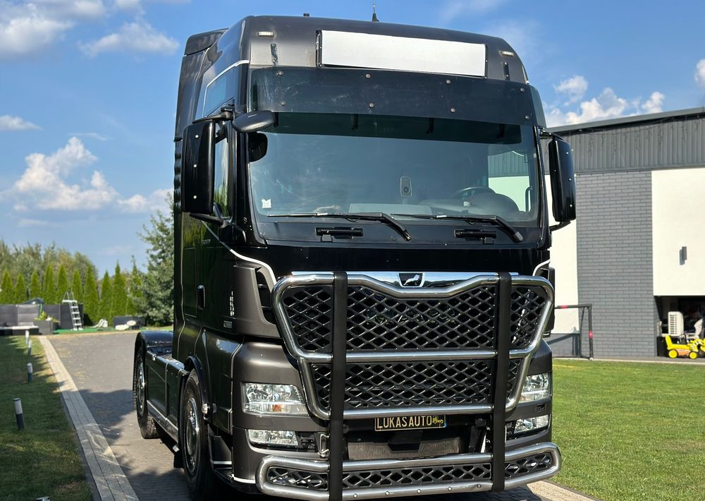 MAN TGX 18.580 D38 XXL RETARDER - Камион влекач: слика 3 MAN TGX 18.580 D38 XXL RETARDER - Камион влекач: слика 3