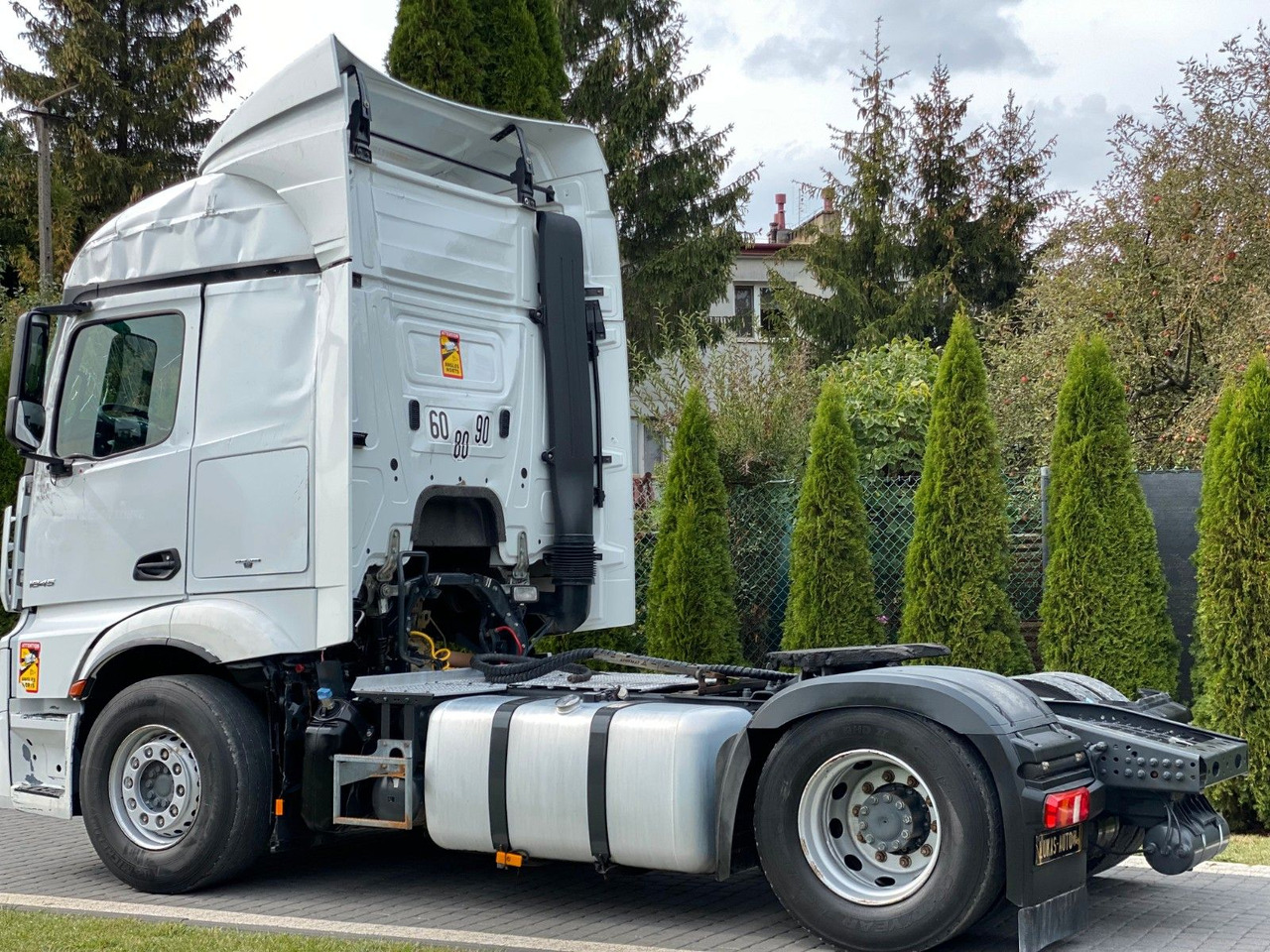 Mercedes-Benz ACTROS 1845 HYDRAULIC - Камион влекач: слика 4 Mercedes-Benz ACTROS 1845 HYDRAULIC - Камион влекач: слика 4