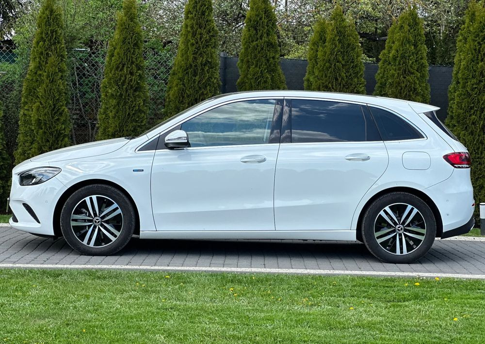 Mercedes-Benz Klasa B - Седан: слика 4 Mercedes-Benz Klasa B - Седан: слика 4