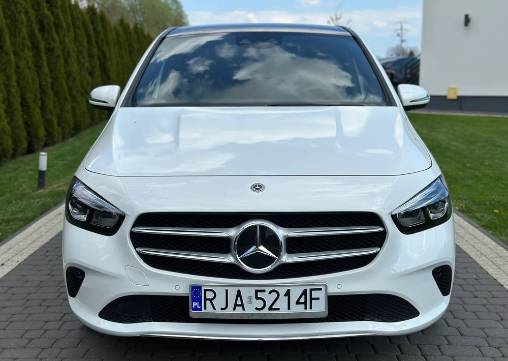 Mercedes-Benz Klasa B - Седан: слика 2 Mercedes-Benz Klasa B - Седан: слика 2