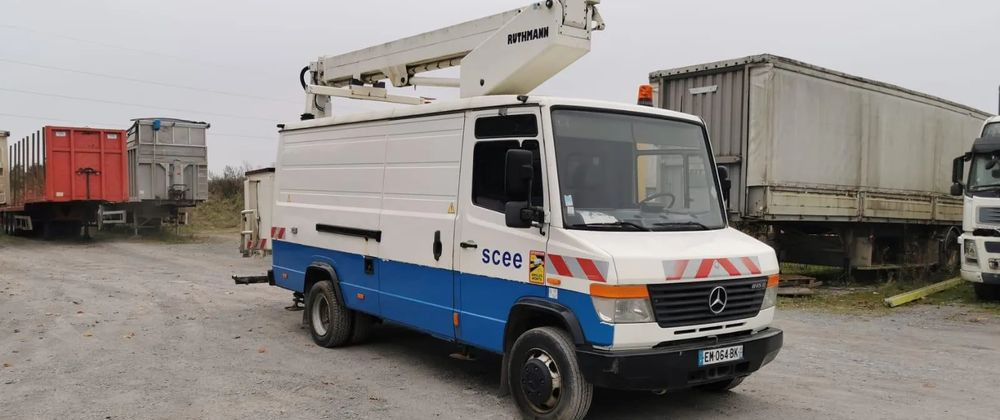 Mercedes-Benz VARIO 815D 17 M - Камион со подигачка кошница: слика 3 Mercedes-Benz VARIO 815D 17 M - Камион со подигачка кошница: слика 3