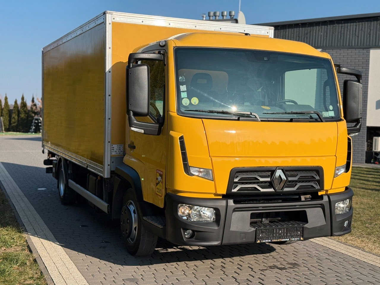 Renault D 7.5 AUTOMATIC BOX - Комбе фургон: слика 1 Renault D 7.5 AUTOMATIC BOX - Комбе фургон: слика 1