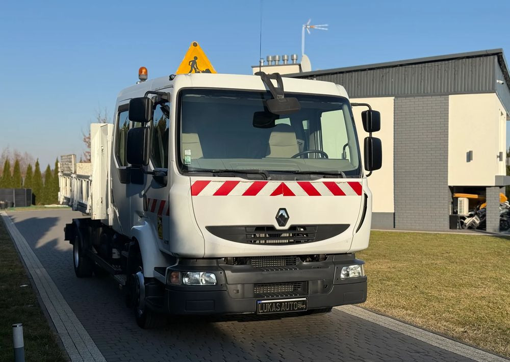 Renault MIDLUM 220 12 T WYWROTKA 6 MIEJSC - Кипер: слика 4 Renault MIDLUM 220 12 T WYWROTKA 6 MIEJSC - Кипер: слика 4