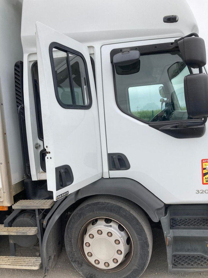 Renault PREMIUM 320 DXI 19 T - Камион сандучар: слика 3 Renault PREMIUM 320 DXI 19 T - Камион сандучар: слика 3