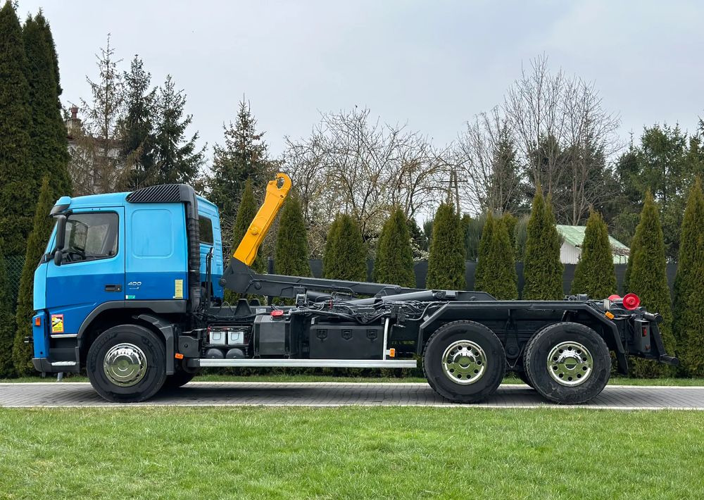 Volvo FM 400 HAKOWIEC 6X4 - Камион со кука за подигање: слика 4 Volvo FM 400 HAKOWIEC 6X4 - Камион со кука за подигање: слика 4