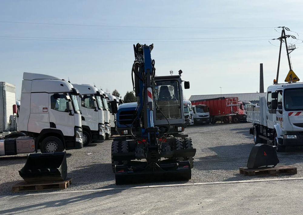 Wacker Neuson 9503-2 TRZY ŁYŻKI - Багер на тркала: слика 2 Wacker Neuson 9503-2 TRZY ŁYŻKI - Багер на тркала: слика 2