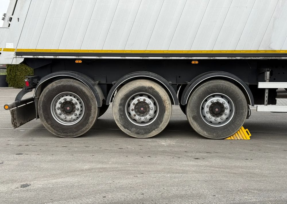 Лизинг на  Wielton 42 m3 OSIE SAF USZKODZONY Wielton 42 m3 OSIE SAF USZKODZONY: слика 9