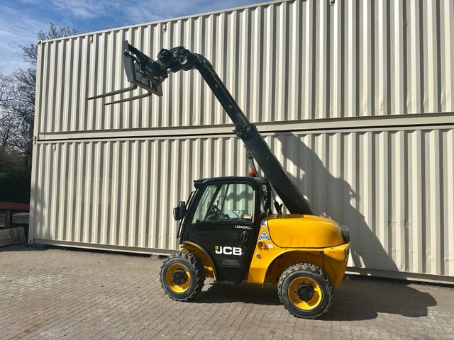 JCB 520-40 / 2017 BJ / 2.297 Bh / 4 Meter / 2 Tonnen - Телескопски ракувач: слика 3 JCB 520-40 / 2017 BJ / 2.297 Bh / 4 Meter / 2 Tonnen - Телескопски ракувач: слика 3