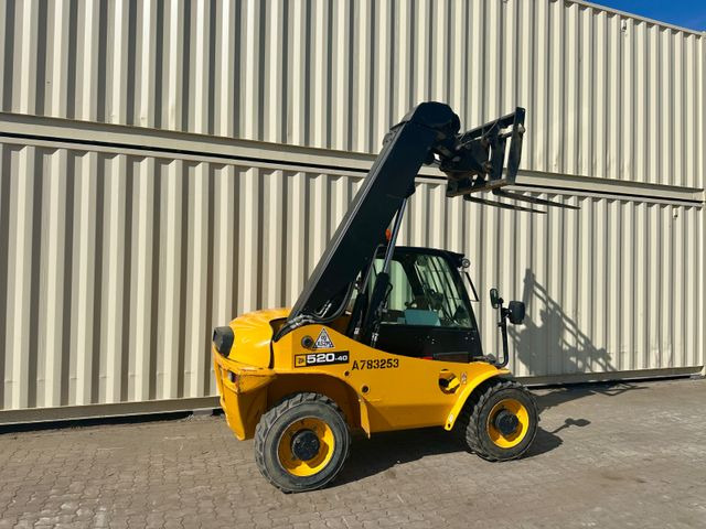 JCB 520-40 / 4 Meter / 2 Tonnen / 2.297 Bh / TOP - Телескопски ракувач: слика 4 JCB 520-40 / 4 Meter / 2 Tonnen / 2.297 Bh / TOP - Телескопски ракувач: слика 4