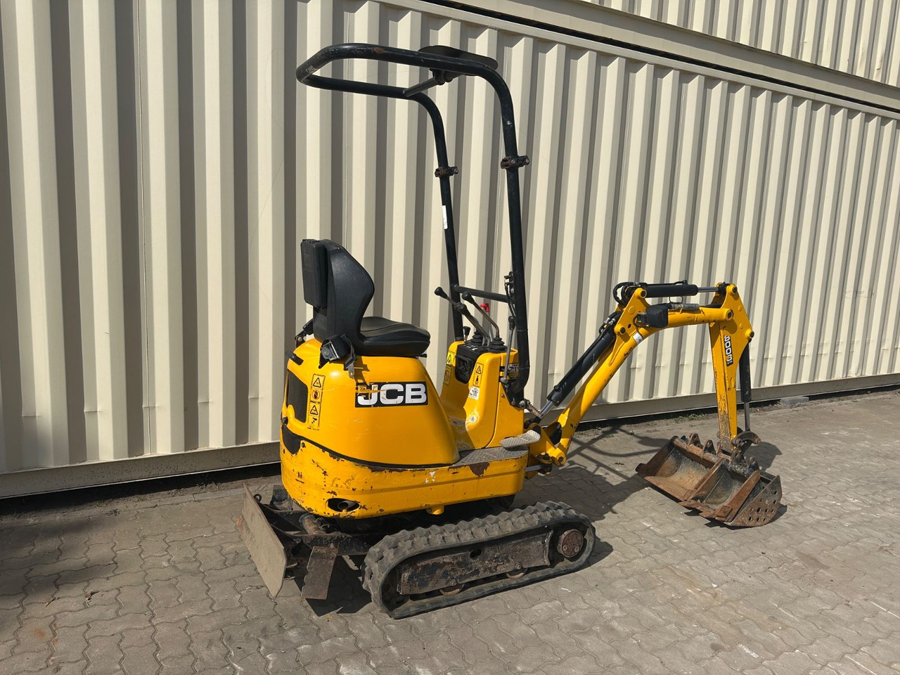 JCB 8008 CTS, 2019 BJ, 1.082 BH, 3 x Löffel - Мини багер: слика 4 JCB 8008 CTS, 2019 BJ, 1.082 BH, 3 x Löffel - Мини багер: слика 4