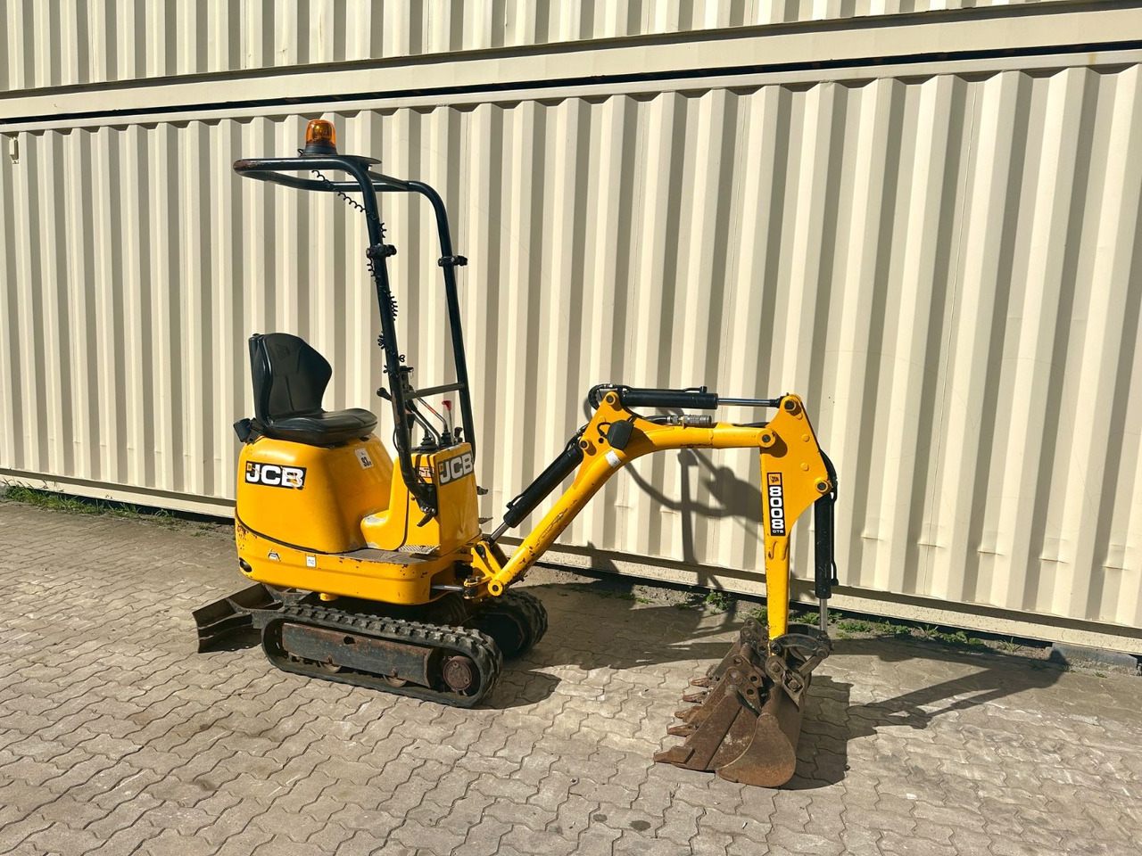 JCB 8008 CTS, 2021 BJ, 921 BH, 3 x Löffel - Мини багер: слика 4 JCB 8008 CTS, 2021 BJ, 921 BH, 3 x Löffel - Мини багер: слика 4
