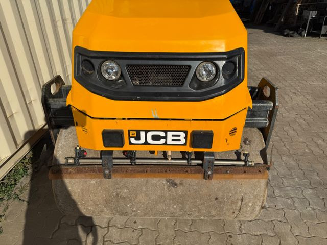 JCB CT260-120 / 2019 BJ / 609 H / 2.560 KG - Ваљак за пат: слика 4 JCB CT260-120 / 2019 BJ / 609 H / 2.560 KG - Ваљак за пат: слика 4