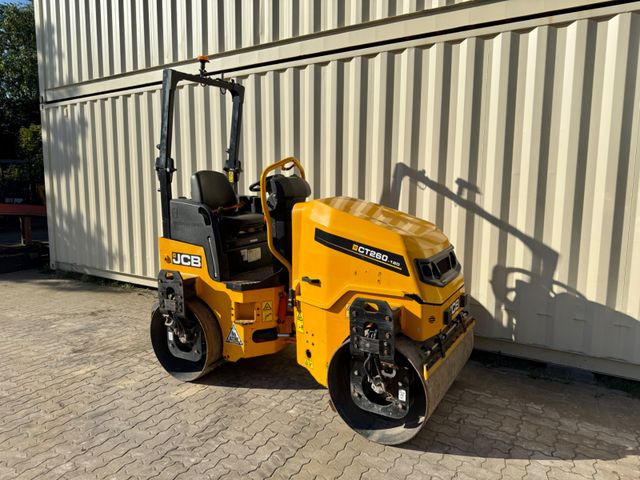 JCB CT260-120 / 2019 BJ / 751 H / 2.560 KG - Ваљак за пат: слика 4 JCB CT260-120 / 2019 BJ / 751 H / 2.560 KG - Ваљак за пат: слика 4