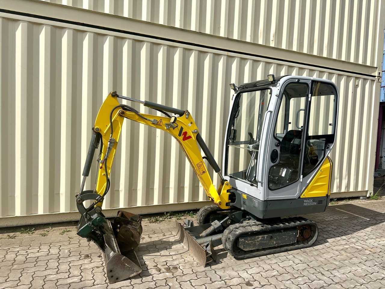 Wacker ET16 / 1.298 H / 2 x Löffel / MS01 / 1. Hand - Мини багер: слика 1 Wacker ET16 / 1.298 H / 2 x Löffel / MS01 / 1. Hand - Мини багер: слика 1