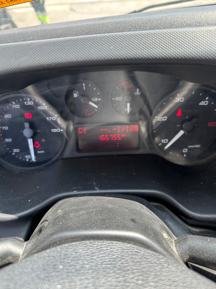 IVECO DAILY 35C12 - Кипер: слика 2 IVECO DAILY 35C12 - Кипер: слика 2