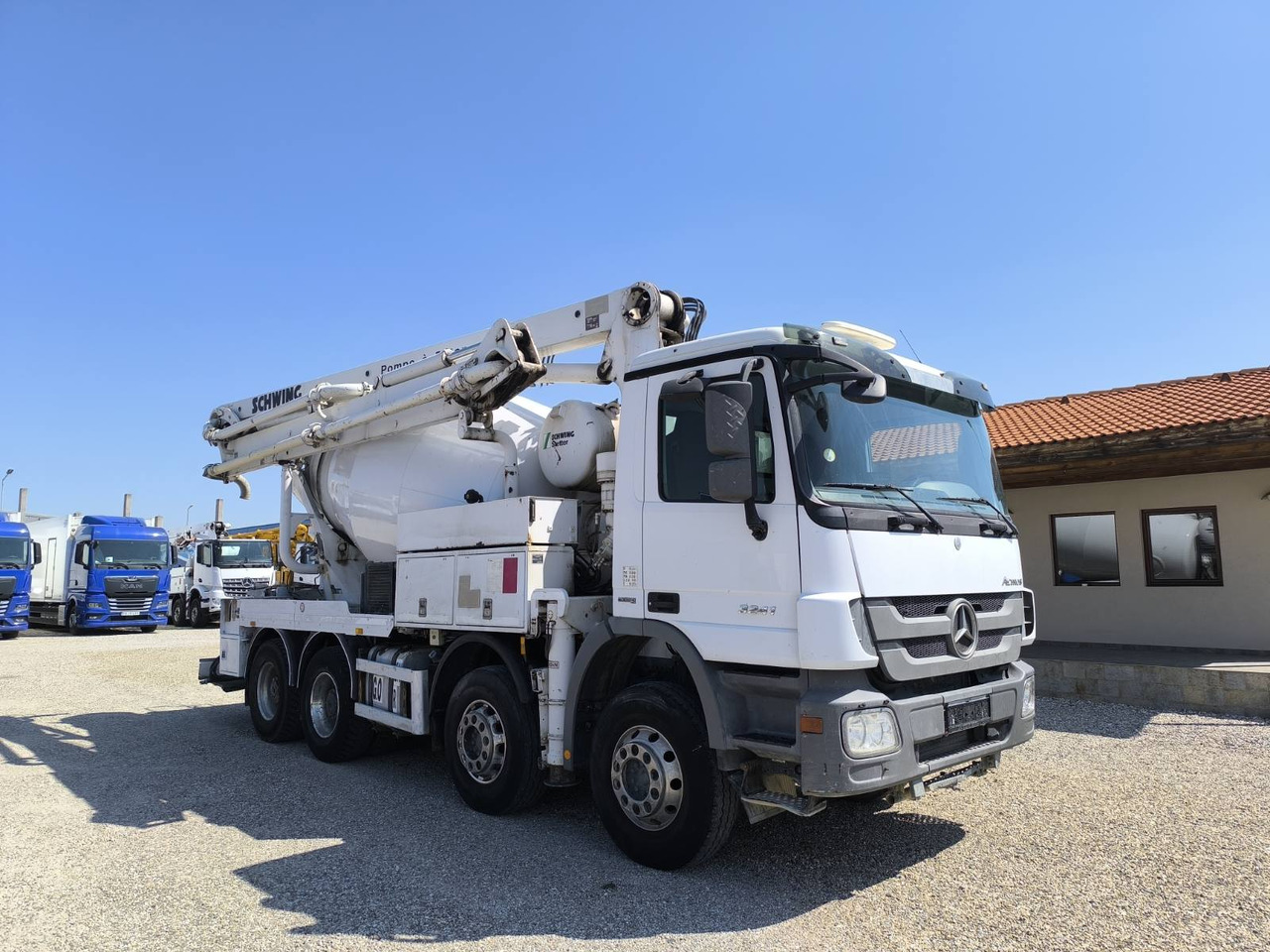 MERCEDES-BENZ ACTROS 3241 SCHWING FBP24 - Камион со бетонска пумпа: слика 1 MERCEDES-BENZ ACTROS 3241 SCHWING FBP24 - Камион со бетонска пумпа: слика 1