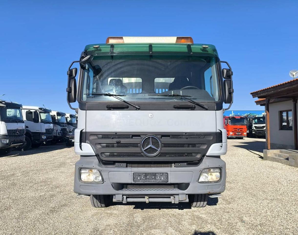 MERCEDES-BENZ Actros 1855 4X4 - Кипер: слика 2 MERCEDES-BENZ Actros 1855 4X4 - Кипер: слика 2