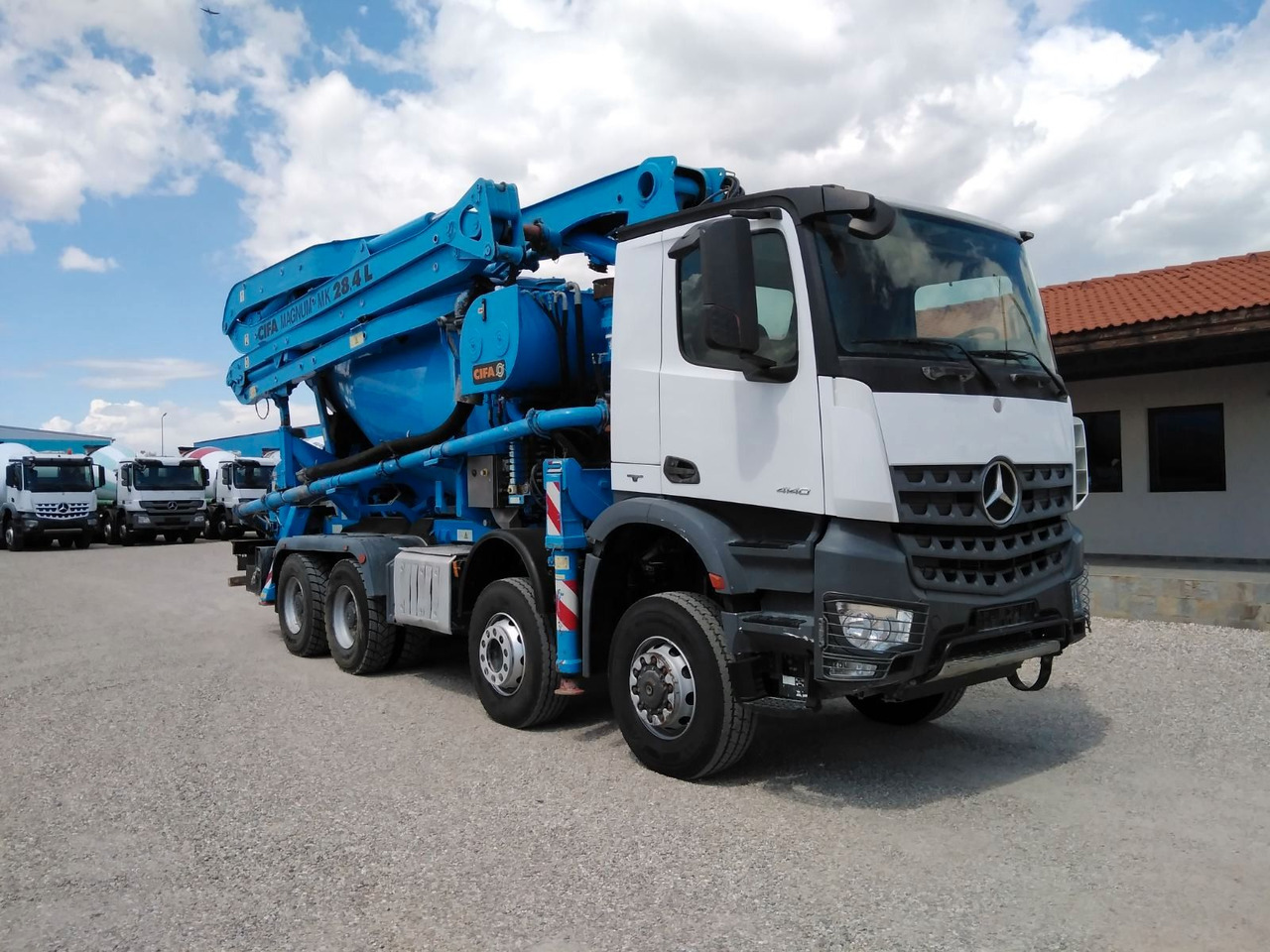 Mercedes-Benz AROCS 4140 CIFA MAGNUM MK28.4L 8X6 - Камион со бетонска пумпа: слика 1 Mercedes-Benz AROCS 4140 CIFA MAGNUM MK28.4L 8X6 - Камион со бетонска пумпа: слика 1