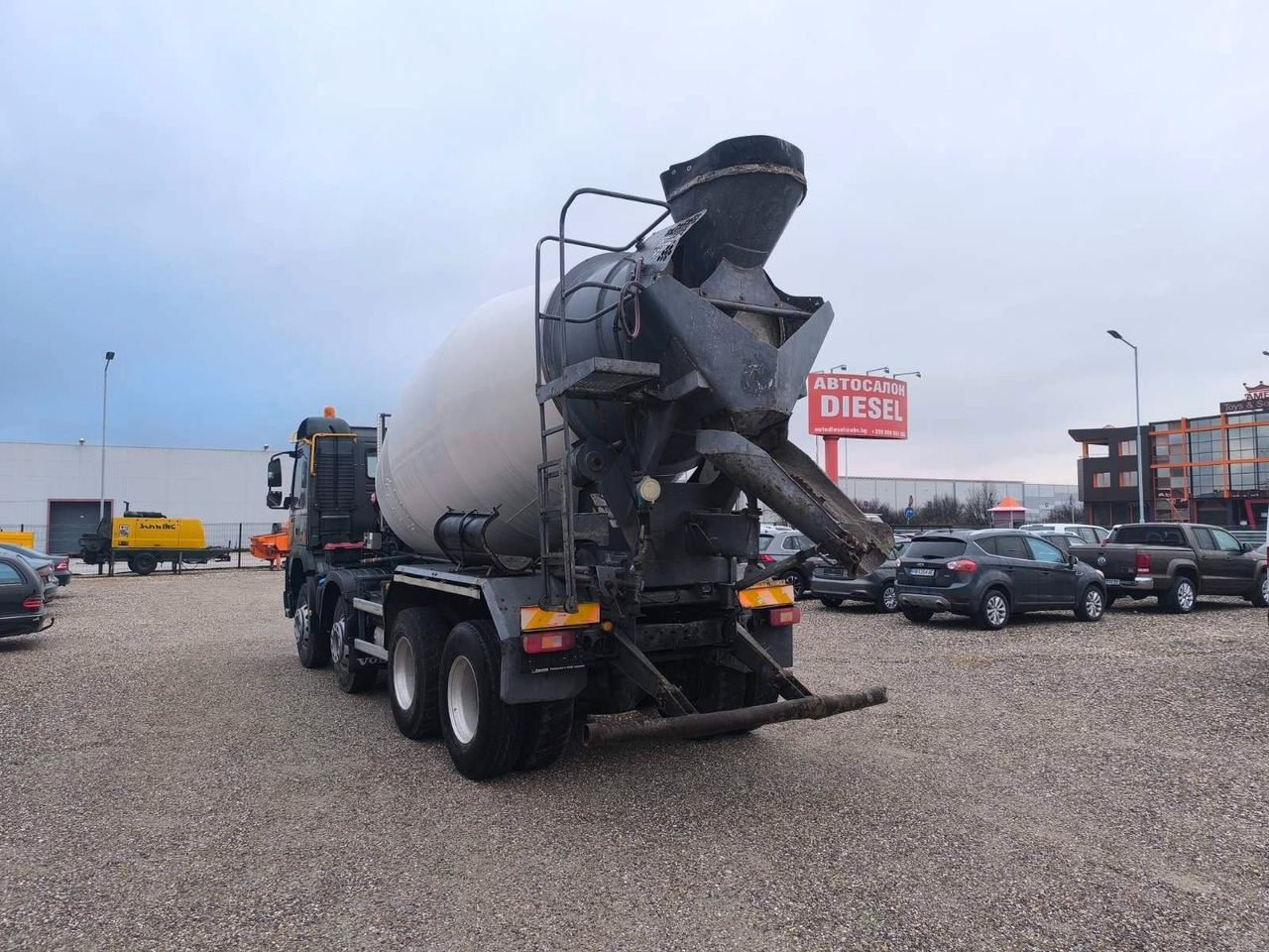 Volvo FMX 410 LIEBHERR 9M3 EURO6 - Камион миксер за бетон: слика 5 Volvo FMX 410 LIEBHERR 9M3 EURO6 - Камион миксер за бетон: слика 5