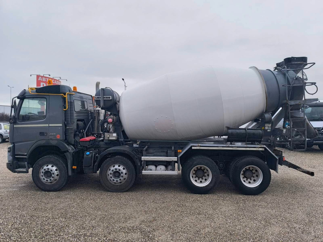 Volvo FMX 410 LIEBHERR 9M3 EURO6 - Камион миксер за бетон: слика 4 Volvo FMX 410 LIEBHERR 9M3 EURO6 - Камион миксер за бетон: слика 4