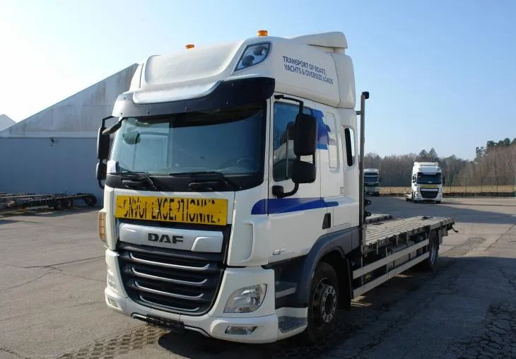 DAF CF 410 EURO 6 Laweta - Platforma super stan - Камион со платформа: слика 2 DAF CF 410 EURO 6 Laweta - Platforma super stan - Камион со платформа: слика 2