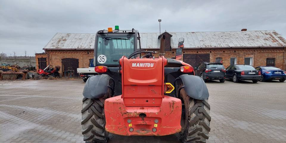 Ładowarka teleskopowa Manitou MT1335 13m 3,5t 2014 - Телескопски ракувач: слика 3 Ładowarka teleskopowa Manitou MT1335 13m 3,5t 2014 - Телескопски ракувач: слика 3