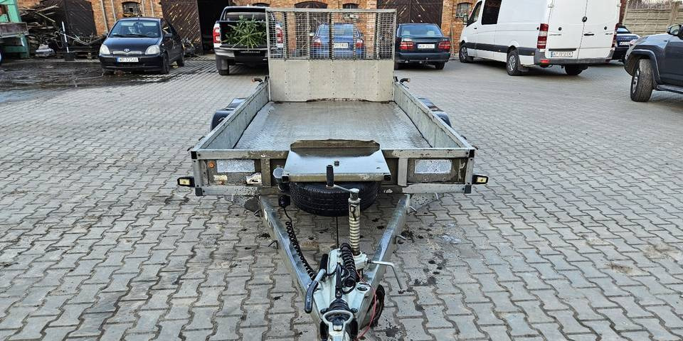 Лизинг на  Przyczepa laweta Ifor Williams GP126 3500 kg Przyczepa laweta Ifor Williams GP126 3500 kg: слика 7