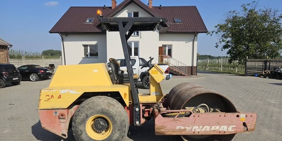 Walec drogowy Dynapac CA141C guma-stal 4800 kg - Компактор: слика 1 Walec drogowy Dynapac CA141C guma-stal 4800 kg - Компактор: слика 1