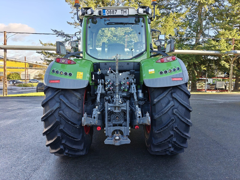 Fendt 724 Vario Profi plus - Трактор: слика 4 Fendt 724 Vario Profi plus - Трактор: слика 4