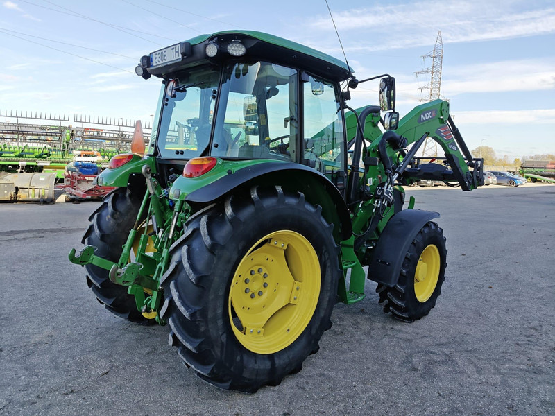 John Deere 5100M - Трактор: слика 3 John Deere 5100M - Трактор: слика 3