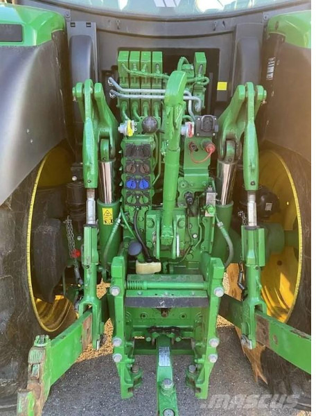 John Deere 6215R - Трактор: слика 5 John Deere 6215R - Трактор: слика 5