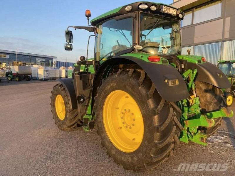 John Deere 6215R - Трактор: слика 4 John Deere 6215R - Трактор: слика 4